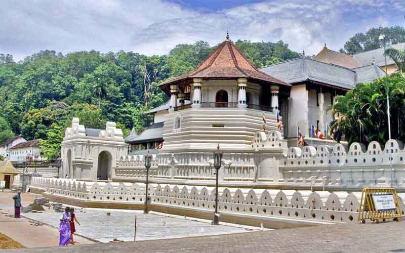Историческая Шри-Ланка и отдых на побережье